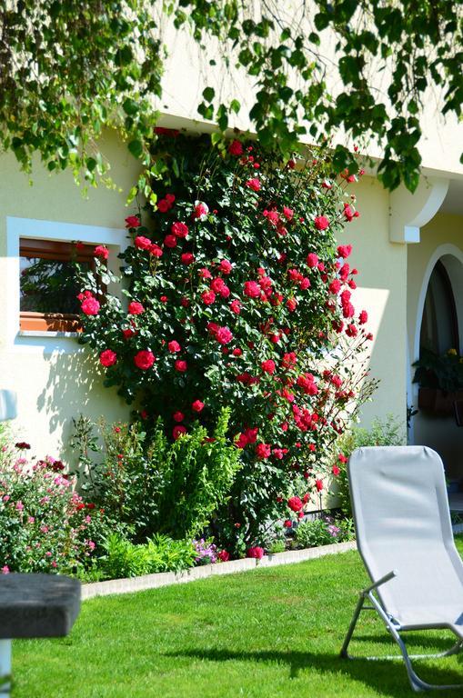 Haus Gruber Hotel Attersee Екстериор снимка